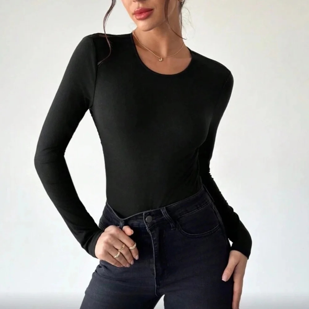 Black Lace Backless Top